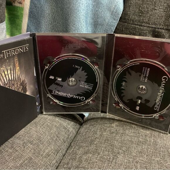 Game of Thrones DVD Season 1 - Picture 6 of 6